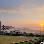 Sunset Point Apts - Blue Horizon Suite