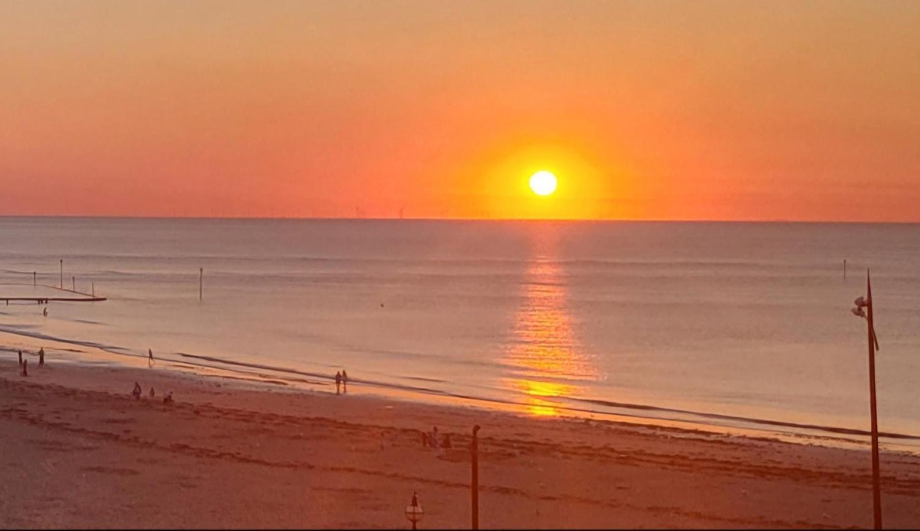 Apartment Sunset Point Apts - Blue Horizon *